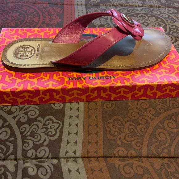 Tory Burch Shoes - Tory Burch Size 10.5 Fuschia sandals